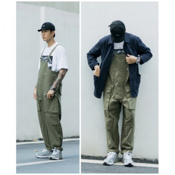 Green Retro fashion men's casual loose multi-pocket suspenders pants jumpsuit Green Retro fashion men's casual loose multi-pocket suspenders pants jumpsuit